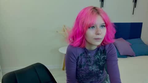 Jessy  Mark online show from October 11, 5:11 pm