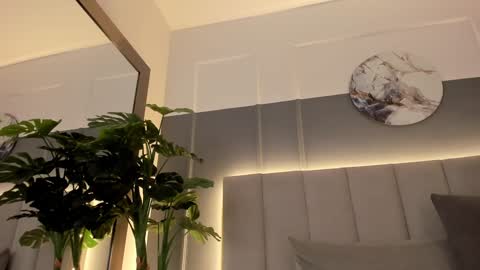 Bonnie online show from January 3, 1:48 am