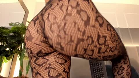 Bonnie online show from January 3, 11:23 pm