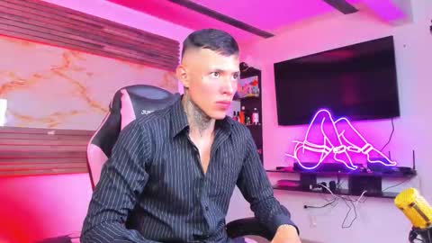 Snapshot of bonnie_bu chatting on November 12, 2:34 am becky online show from November 12, 2:34 am