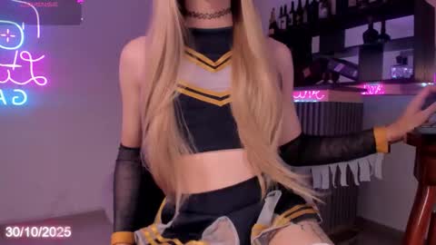 Snapshot of bonnie_luxury chatting on October 30, 9:48 pm Bonnie Luxury online show from October 30, 9:48 pm