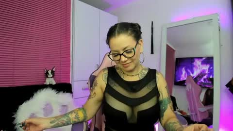 bonnie online show from July 15, 2:06 am