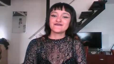 bonniediamond online show from October 28, 7:49 pm