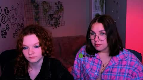 Snapshot of bonniemuse_ chatting on March 25, 2:56 pm Bonnie online show from March 25, 2:56 pm