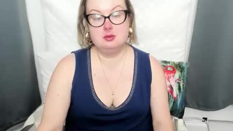 Bonnie online show from February 4, 5:02 am