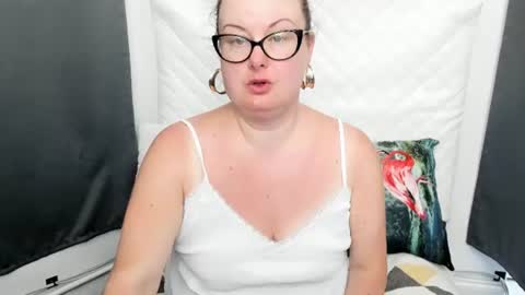 Bonnie online show from June 27, 12:22 pm