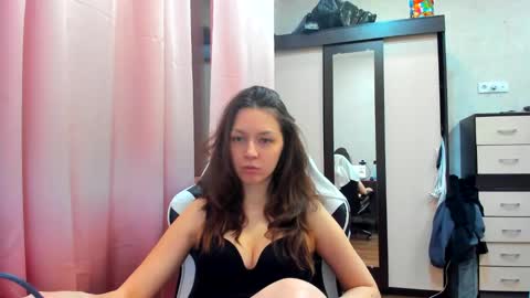 Snapshot of bonny_kimberly chatting on January 13, 6:27 pm Bonny Kimberly online show from January 13, 6:27 pm
