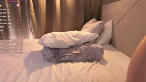 Snapshot of bonnyflower chatting on February 8, 11:45 pm Eva online show from February 8, 11:45 pm