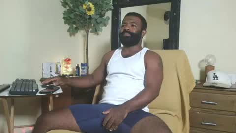 Snapshot of bonsai160723 chatting on July 4, 11:55 pm kevin hart online show from July 4, 11:55 pm