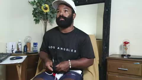 Snapshot of bonsai160723 chatting on July 16, 3:34 am kevin hart online show from July 16, 3:34 am
