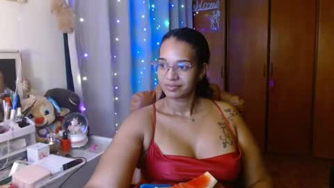 Queen Bon Vivantt online show from January 25, 5:29 am