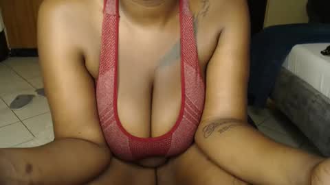 Snapshot of booby_candy chatting on February 11, 5:07 pm booby_candy online show from February 11, 5:07 pm