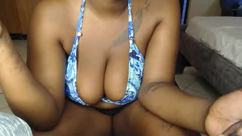 Snapshot of booby_candy chatting on March 2, 8:10 am booby_candy online show from March 2, 8:10 am
