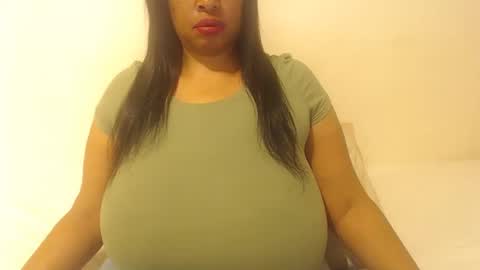 boobyqueen online show from October 19, 8:59 am