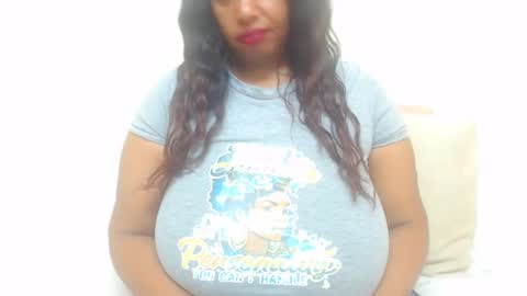 boobyqueen online show from February 10, 11:03 am