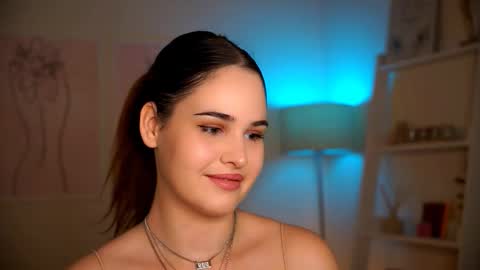 Snapshot of boobyybliss chatting on October 28, 9:13 am boobyybliss online show from October 28, 9:13 am