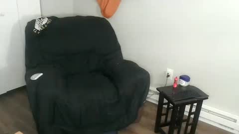 Snapshot of boogieflexxx chatting on September 15, 5:40 am boogieflexxx online show from September 15, 5:40 am