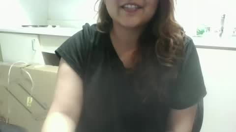 Snapshot of bookishdivya chatting on June 30, 4:02 am Divya online show from June 30, 4:02 am