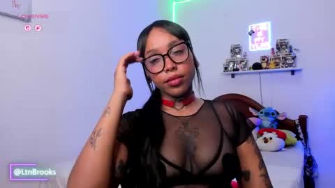 Snapshot of boonie_brooks chatting on July 3, 1:12 am Anna Brooks online show from July 3, 1:12 am