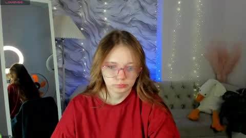 Snapshot of booozekirs_ chatting on May 4, 3:02 am Milena online show from May 4, 3:02 am