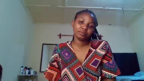 bootie_caramel online show from September 20, 10:49 am