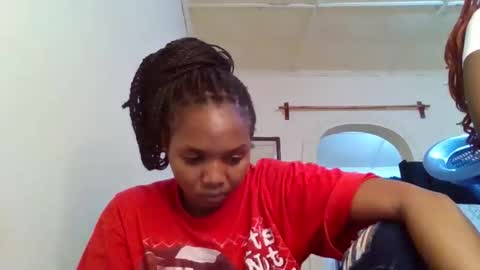 bootie_caramel online show from September 24, 7:17 pm