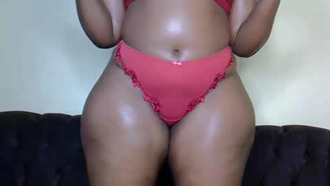 Snapshot of bootieshakess chatting on April 5, 8:39 pm bootieshakess online show from April 5, 8:39 pm