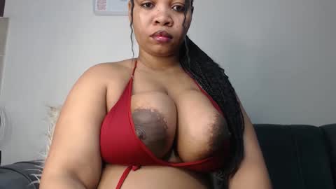 Snapshot of bootybangerxxx2 chatting on November 9, 9:35 pm bootybangerxxx2 online show from November 9, 9:35 pm