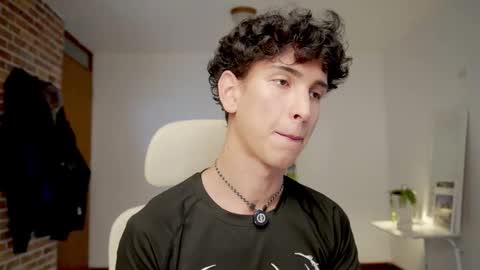 Bream online show from December 15, 1:37 pm