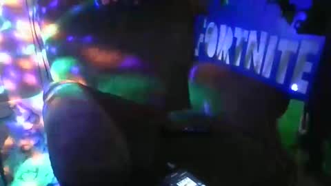 Snapshot of boredaf6678 chatting on October 11, 12:43 am boredaf6678 online show from October 11, 12:43 am