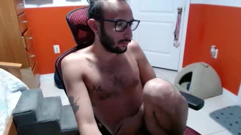 boredfun602 online show from October 18, 3:20 am