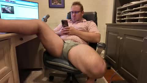 Boredhorndog online show from April 15, 4:52 am