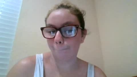 boricuabecky99 online show from July 29, 10:19 pm