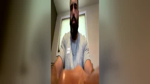 Snapshot of bosnianbison chatting on July 6, 2:14 pm bosnianbison online show from July 6, 2:14 pm