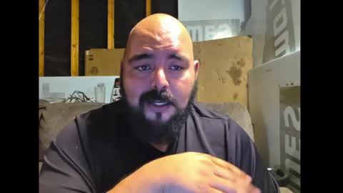 Snapshot of bossdeuce420 chatting on April 1, 6:14 am bossdeuce420 online show from April 1, 6:14 am