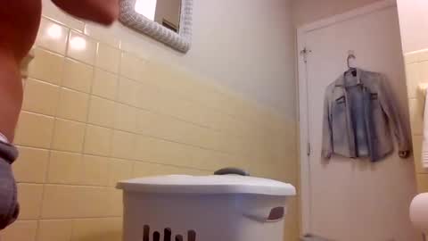 Snapshot of bosslife505050 chatting on January 11, 11:35 pm The Italian Boss online show from January 11, 11:35 pm