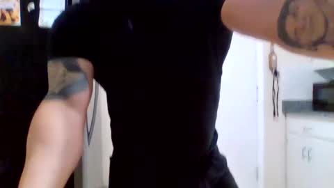 Snapshot of bosslife505050 chatting on February 21, 9:54 pm The Italian Boss online show from February 21, 9:54 pm