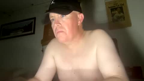Snapshot of bostonirish45 chatting on May 10, 12:54 pm bostonirish45 online show from May 10, 12:54 pm