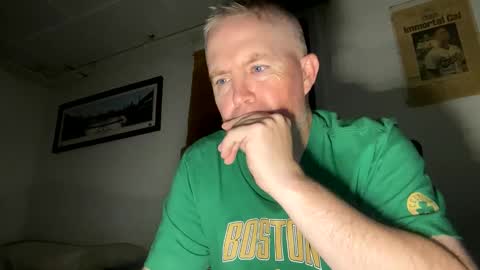 Snapshot of bostonirish45 chatting on June 8, 2:45 am bostonirish45 online show from June 8, 2:45 am
