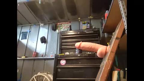 Snapshot of bothways619 chatting on February 10, 7:34 am Bothways619 online show from February 10, 7:34 am