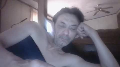 Snapshot of bottomcdforoldersc chatting on February 28, 6:53 pm James online show from February 28, 6:53 pm