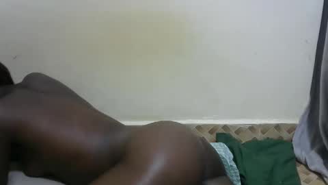 bouncy_vee online show from January 29, 3:04 pm