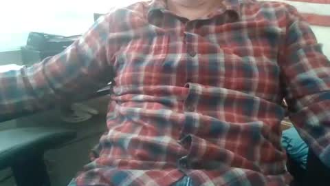 Snapshot of bourbonman144 chatting on May 4, 9:55 pm bourbonman144 online show from May 4, 9:55 pm