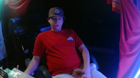 Bowerboi1217 online show from December 2, 10:53 am