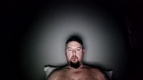 bowtieguy84 online show from January 17, 3:00 am