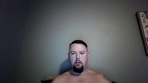 bowtieguy84 online show from February 1, 8:02 am