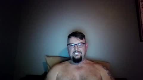 bowtieguy84 online show from February 26, 4:22 am