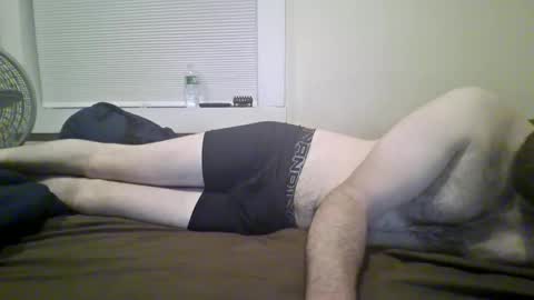 Snapshot of boxerbriefs98 chatting on May 22, 2:51 am boxerbriefs98 online show from May 22, 2:51 am