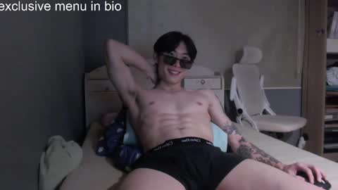 boxman556990 online show from December 20, 12:12 pm