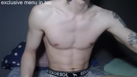 boxman556990 online show from July 15, 8:58 pm